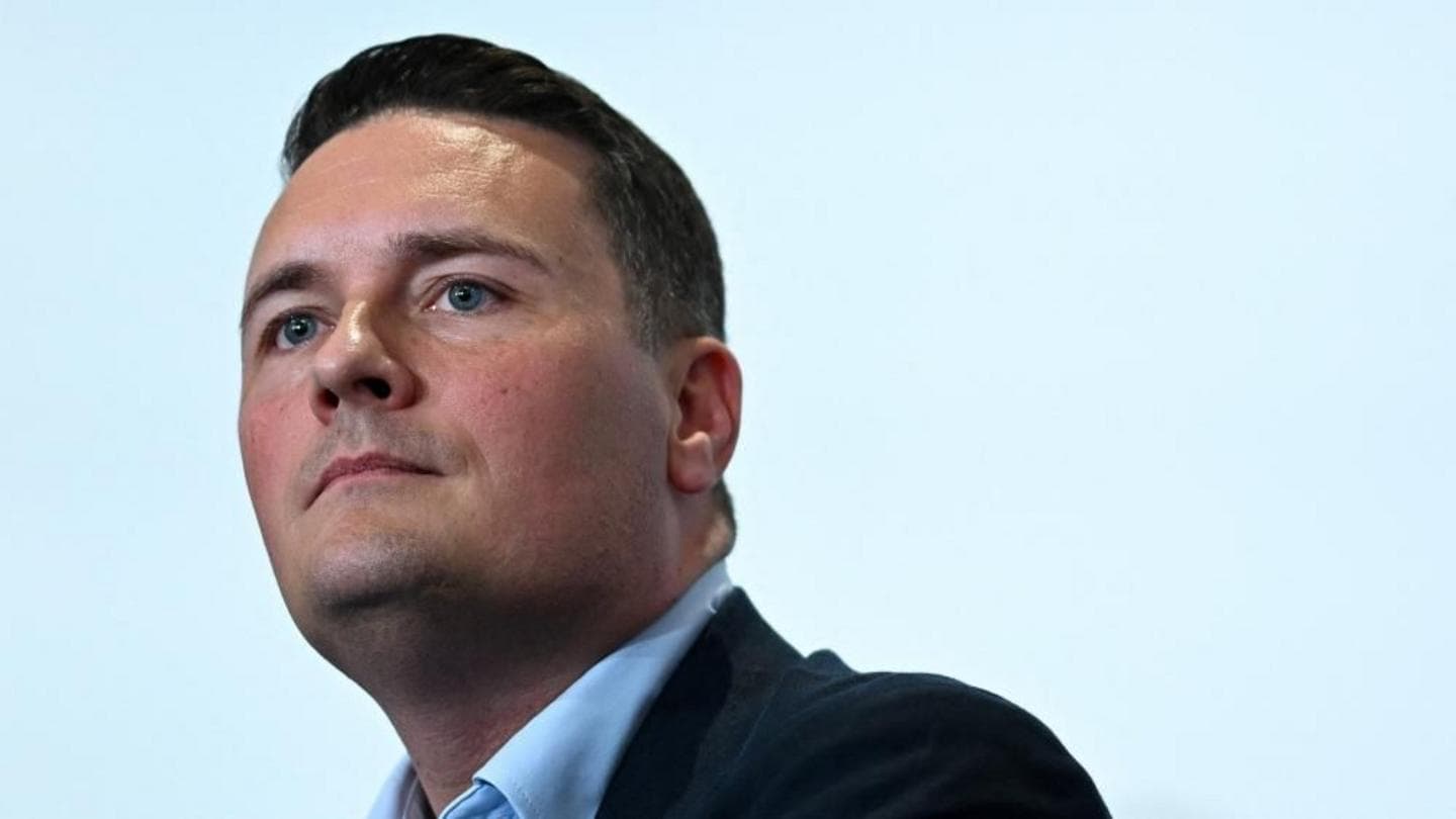 Labour Leadership Contest Highlights Brexit as Key Political Issue