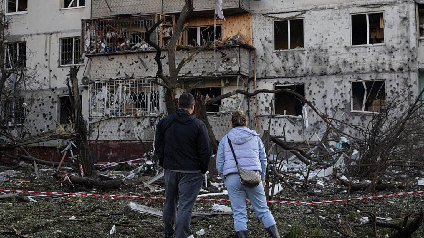 House Republicans Collaborate with Democrats to Approve Ukraine Aid