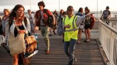 Tourists recount their escape from wildfires in France