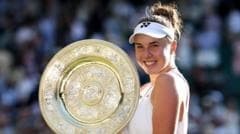 Linda Noskova Overcomes Karolina Muchova in Thrilling Wimbledon Final