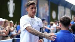 Fernandez Transfer Uncertainty Mirrors Isak's Previous Saga