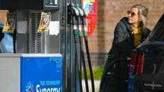 UK Faces Rising Debt Costs and Slower Growth Ahead of Upcoming Budget