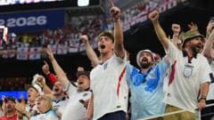 England Fans and Players Celebrate World Cup Win with 'Wonderwall' Singalong