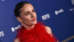 Amber Davies confronts audience member filming Legally Blonde performance