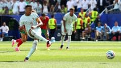 Kylian Mbappe's penalty miss highlights concerns over stuttering run-ups