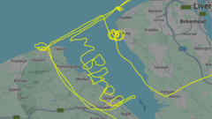 Pilot Spells 'I'm Bored' in Sky During Flight Path