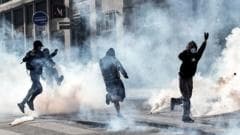 Clashes Erupt Between Riot Police and Students Amid Ongoing Education Protests in France