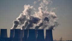 EU Suggests Delaying Carbon Emission Reduction Targets for Businesses