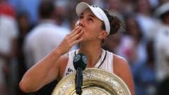 Linda Noskova Stages Remarkable Comeback to Win Wimbledon, Honors Late Mother