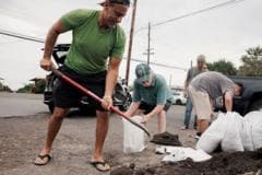 Hawaii Prepares for Possible First Direct Hurricane Strike in 34 Years