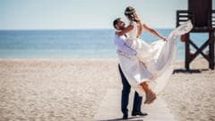New Plans Allow Couples to Marry at Beaches and Pubs in England and Wales