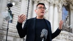 Burnham's Casual Wardrobe May Face Challenges as Prime Minister