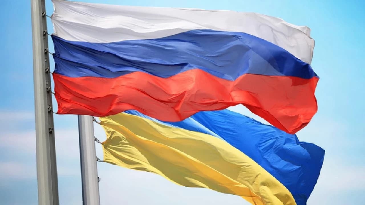 Ukrayna, Rusya'daki askeri tesislere saldırılar düzenledi