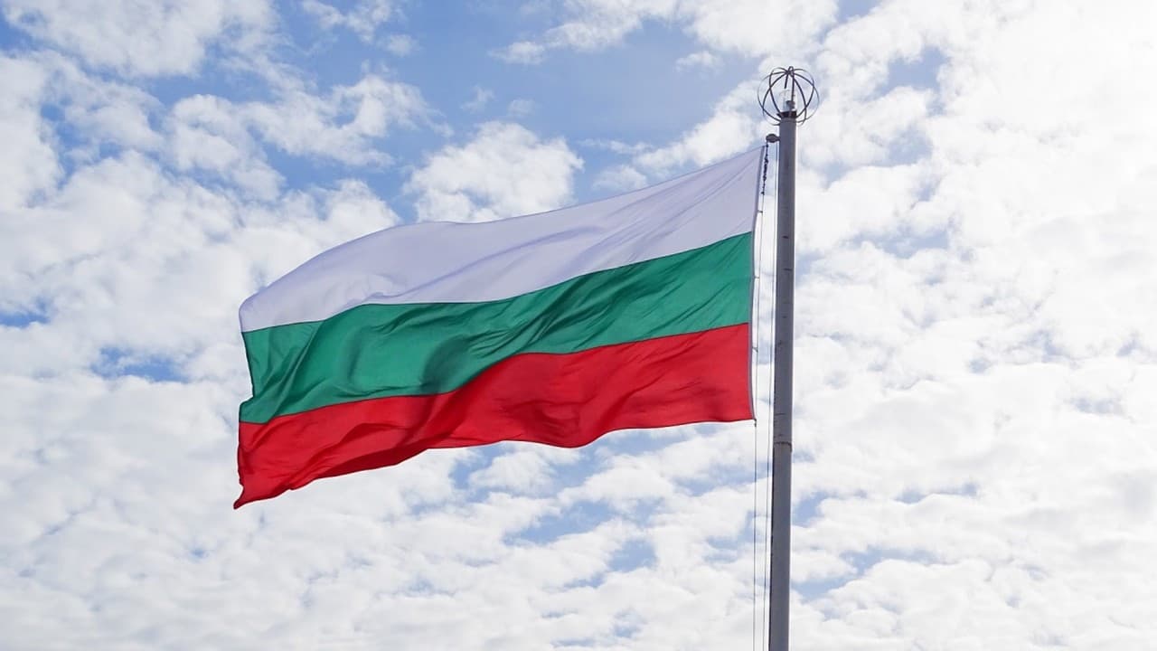 Bulgaristan, Ukrayna'ya silah sevkiyatını durdurma kararı aldı