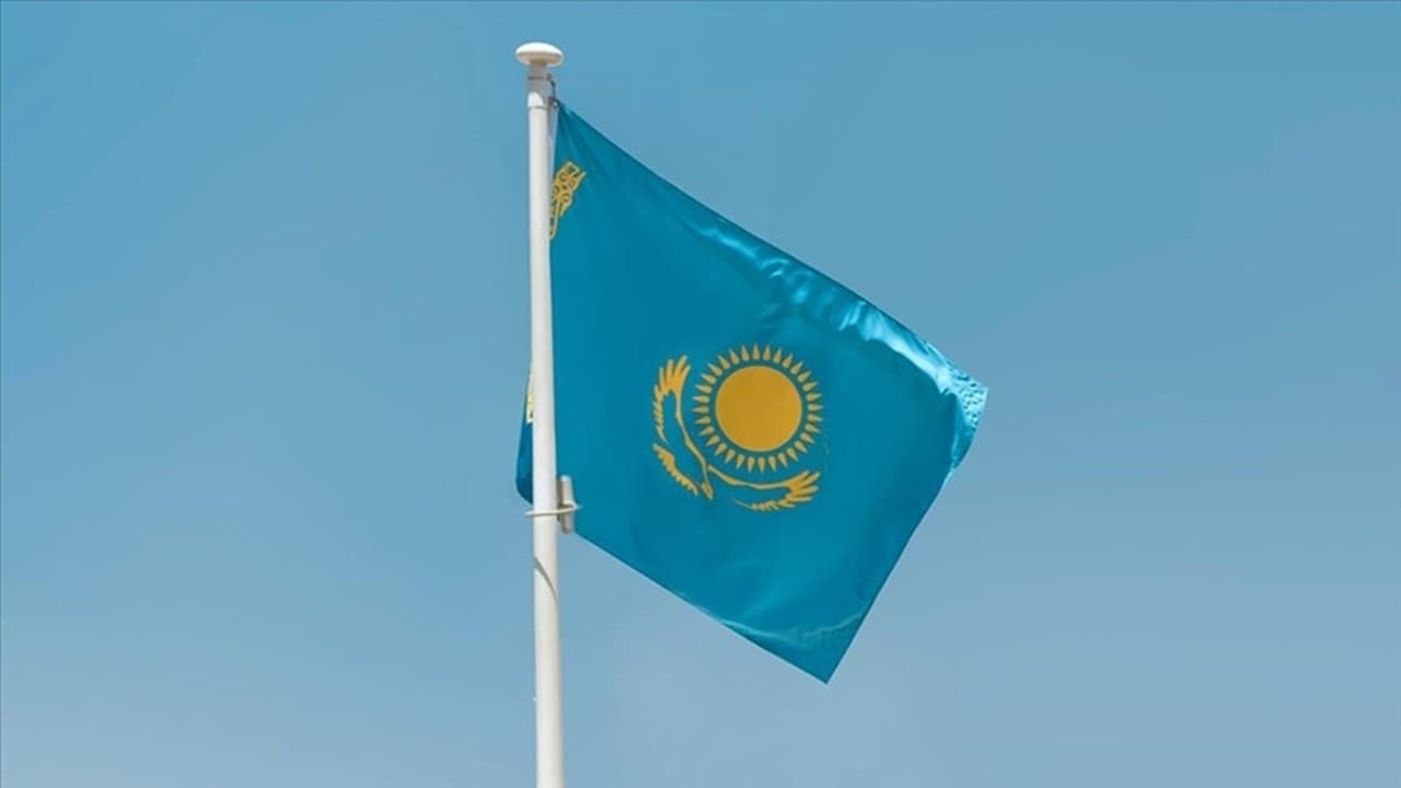 Kazakistan'da petrol dışı sektörler büyümeyi sürdürdü