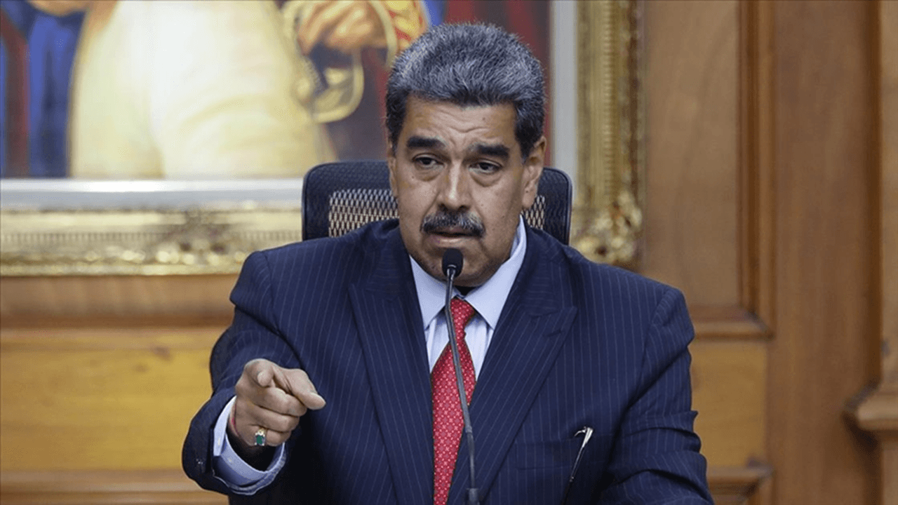 Venezuela ABD'den kanıt talep etti: Maduro ve eşi hayatta mı?