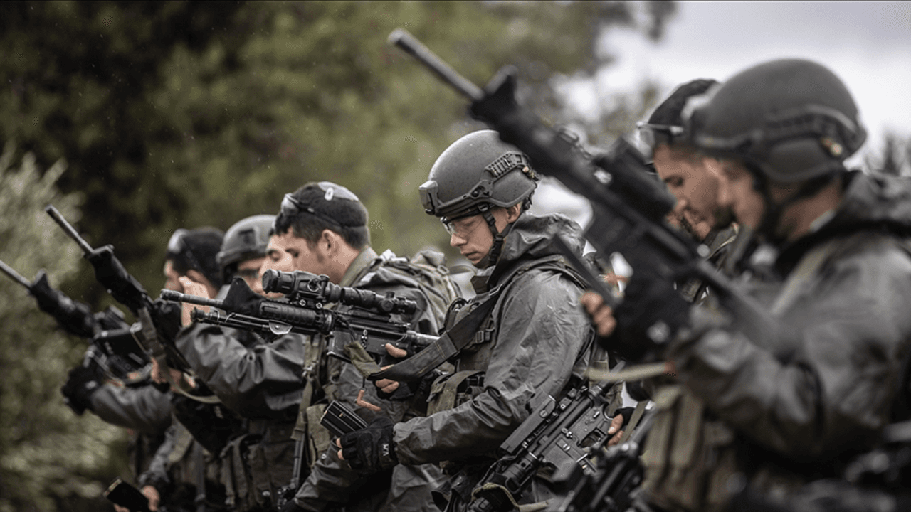 İsrail'den 400 bin yedek asker hamlesi