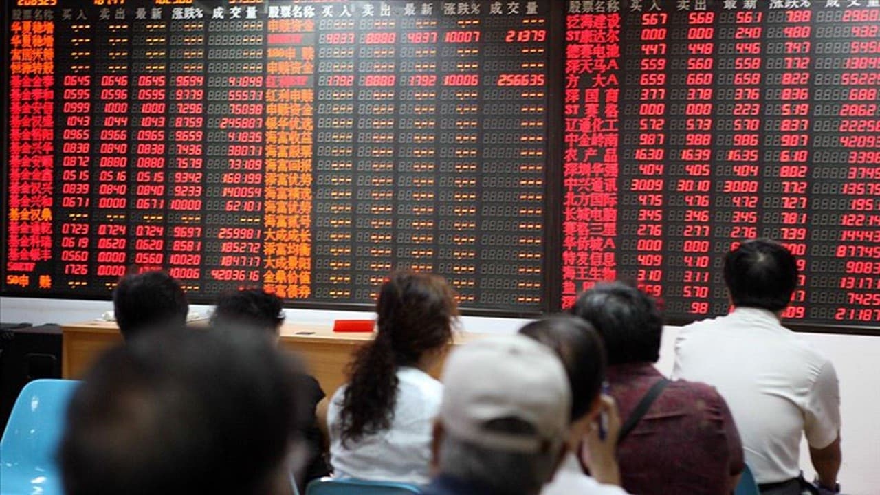 Çin ve Hong Kong borsaları son iki ayın en düşük seviyelerinde kapandı
