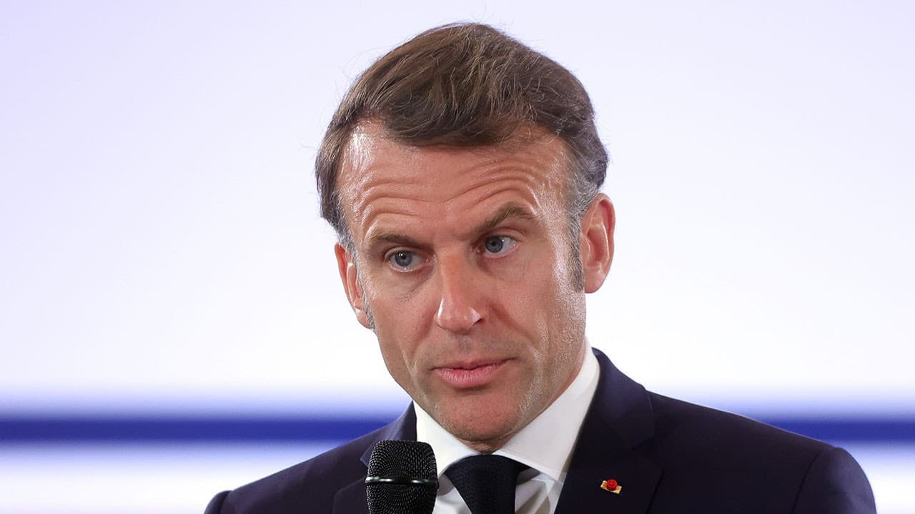 Fransa, Grönland'a asker gönderdi