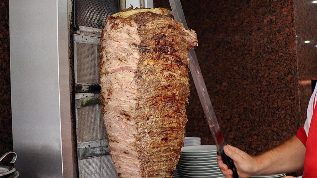 Maydonoz Döner Grubu'na ait 5 şirket satışa sunuldu