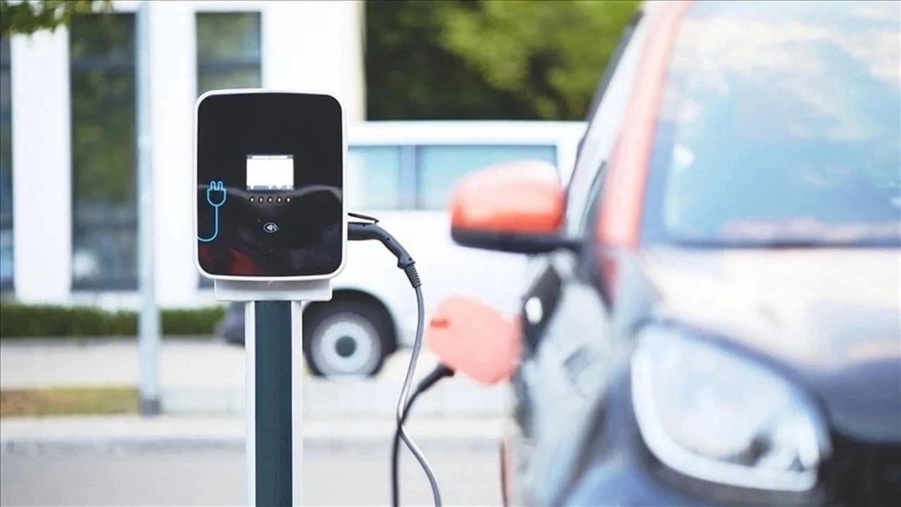 Küresel elektrikli araç satışları 1,6 milyona yükseldi