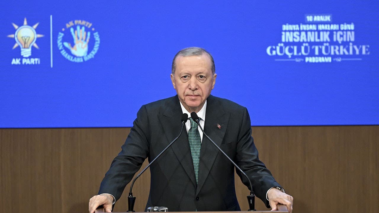 Erdoğan'dan Eşel mobil açıklaması: Petrol ve doğal gazdaki dalgalanma bitene kadar...
