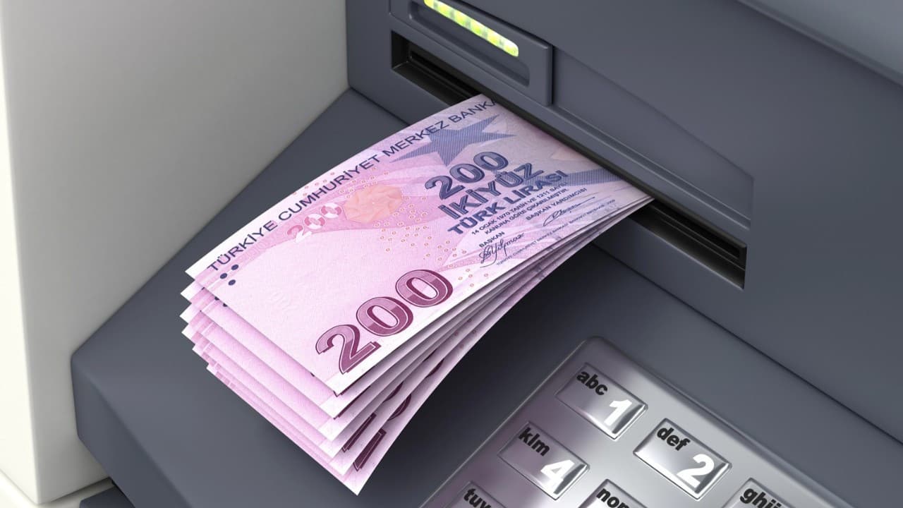 Bankaların açılış tarihi ve çalışma saatleri belirlendi.
