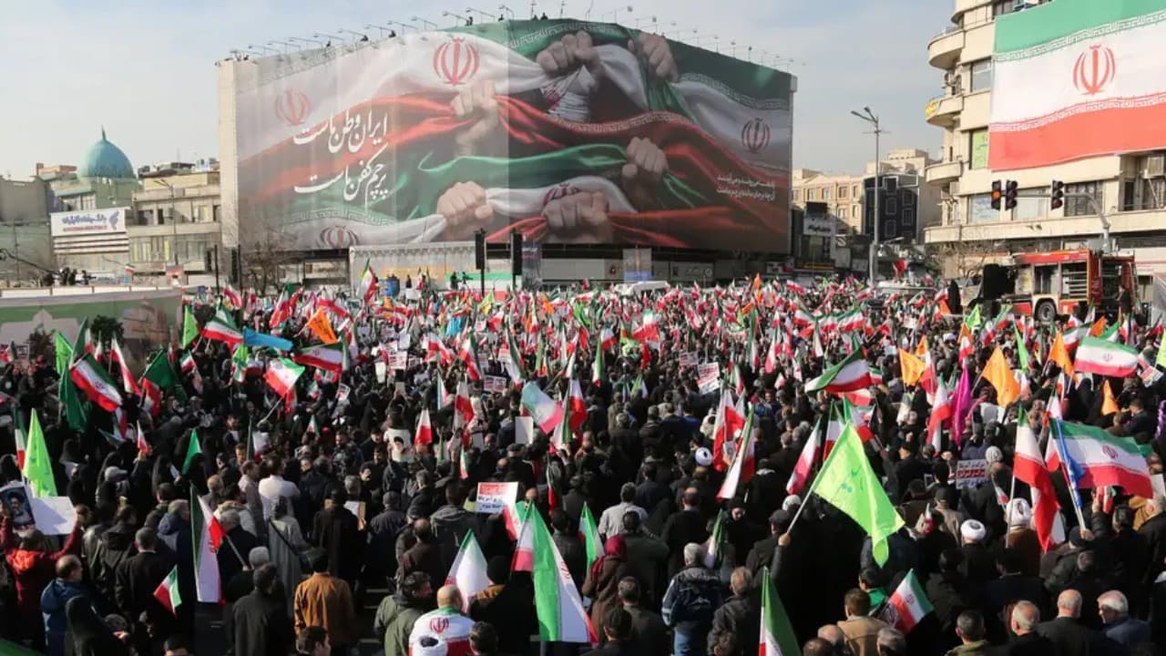 İran’da kriz derinleşiyor: Can kaybı artıyor, ABD ile gerilim tırmanıyor