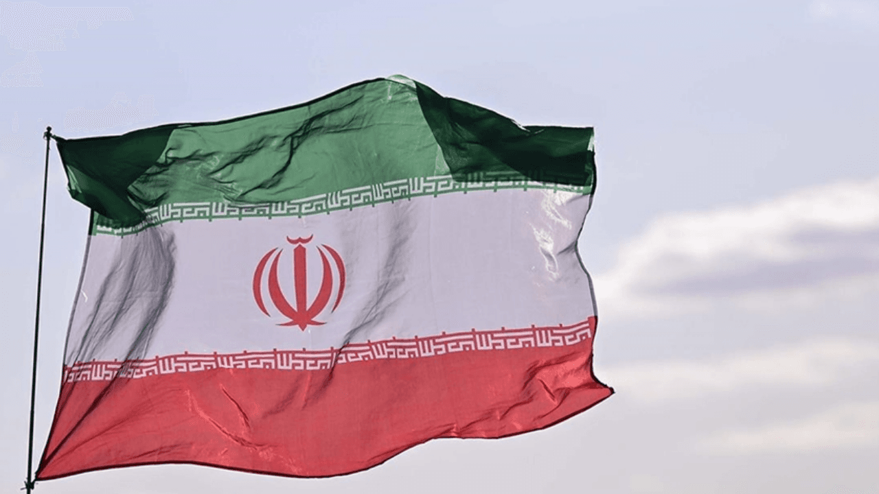 İran'ın yeni dini lideri seçildi!