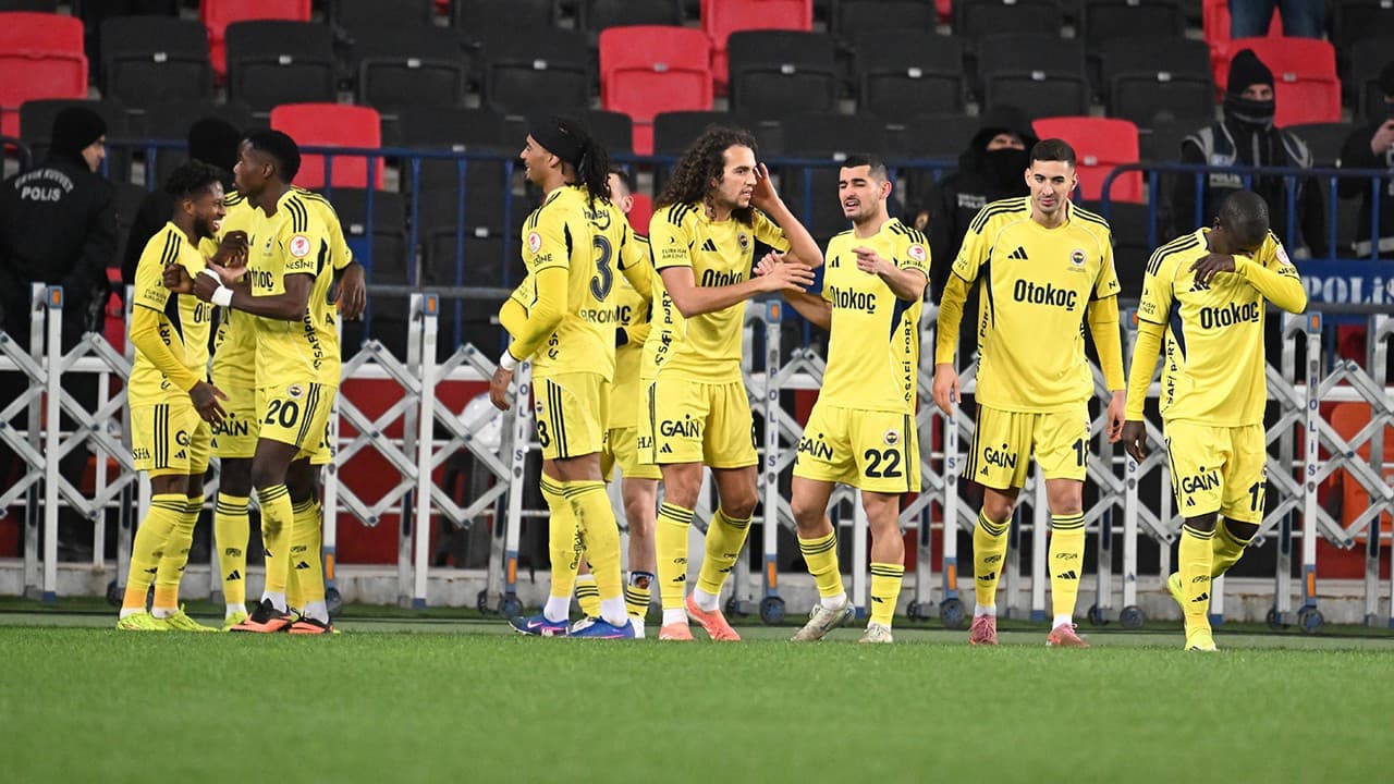 UEFA'dan Fenerbahçe'ye deplasmanda seyirci yasağı