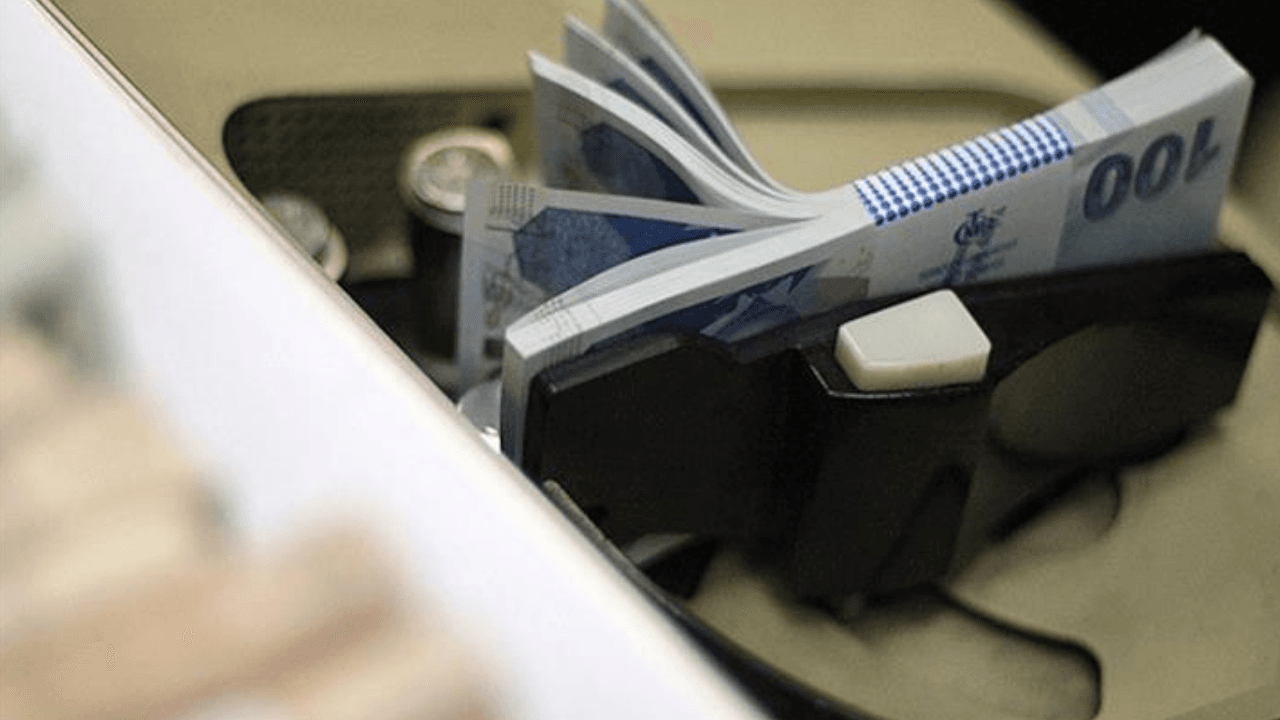 Bayram ikramiyesi artacak mı? Emekli ikramiyesine zam gelecek mi? Emekli Bayram ikramiyesi ne kadar olacak?