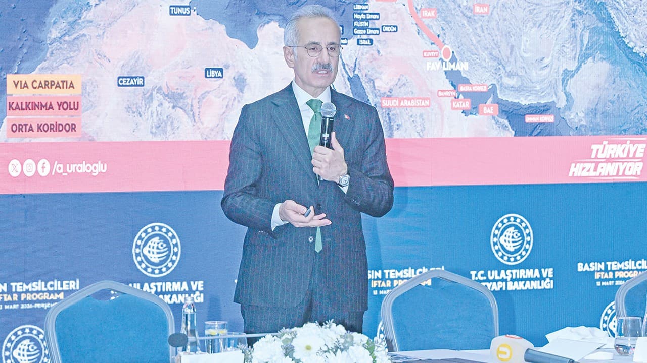 Ulaştırma Bakanı Abdulkadir Uraloğlu: Otoyol ve köprüler satılmayacak