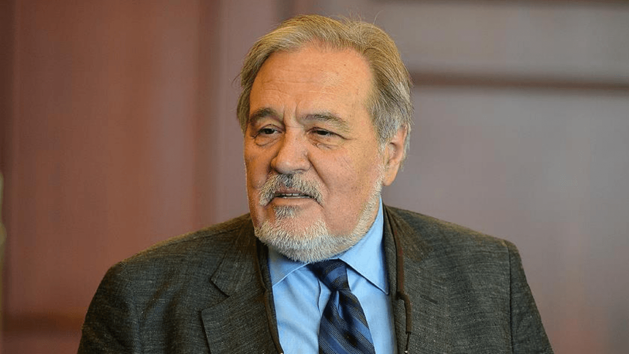 İlber Ortaylı bugün son yolculuğuna uğurlanıyor