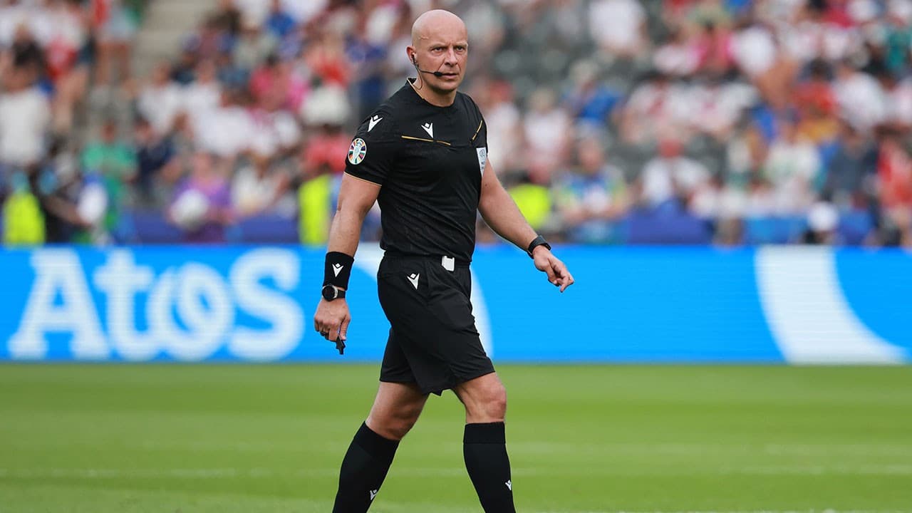 Liverpool-Galatasaray maçının hakemi belli oldu