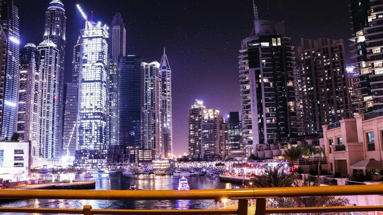 Körfez ekonomileri 90'lardan bu yana en kötü durgunluk riskiyle karşı karşıya