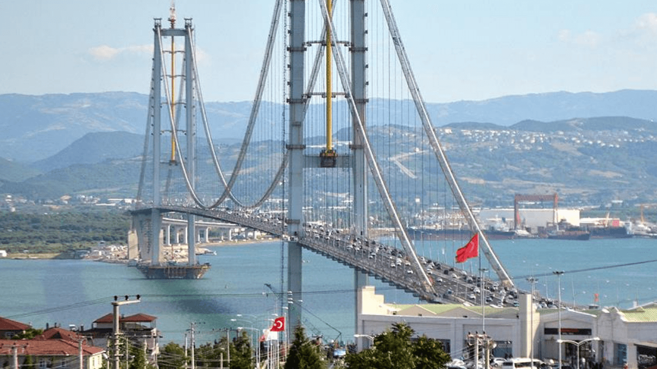 Bayramda köprü ve otoyollar ücretsiz mi?