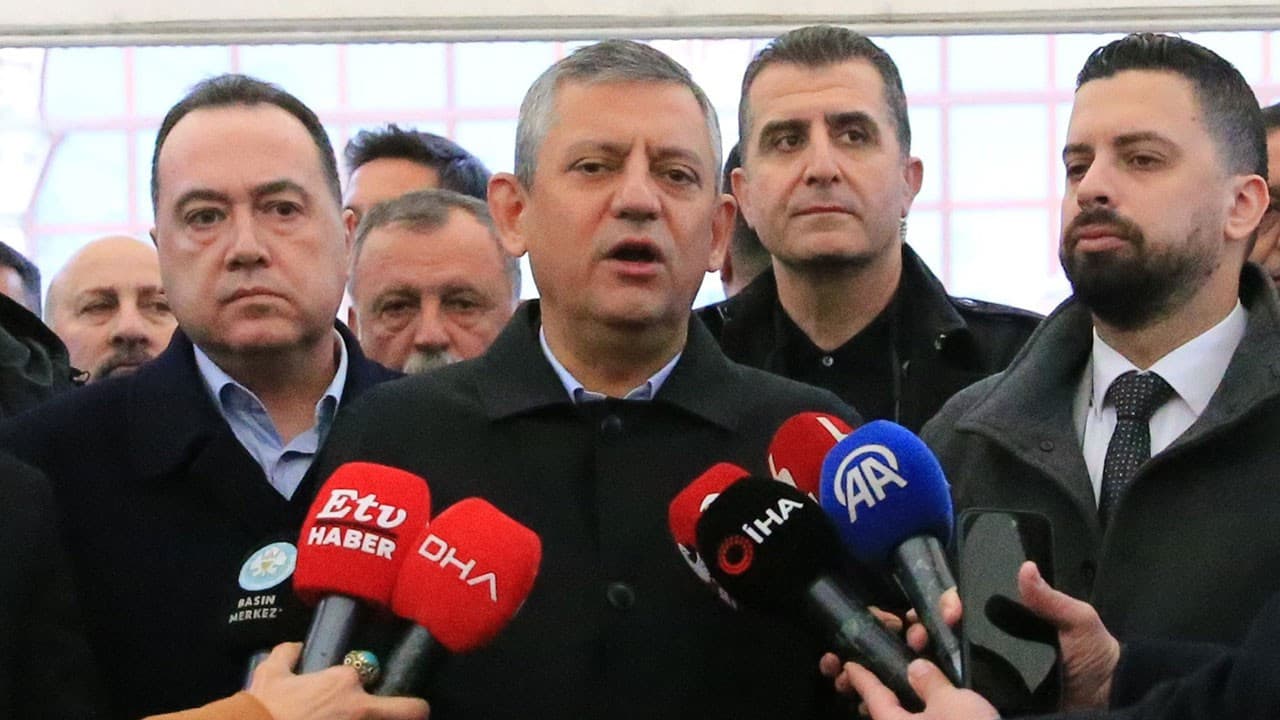 CHP Genel Başkanı Özel: İran'ın geleceğine İranlılar karar verecek