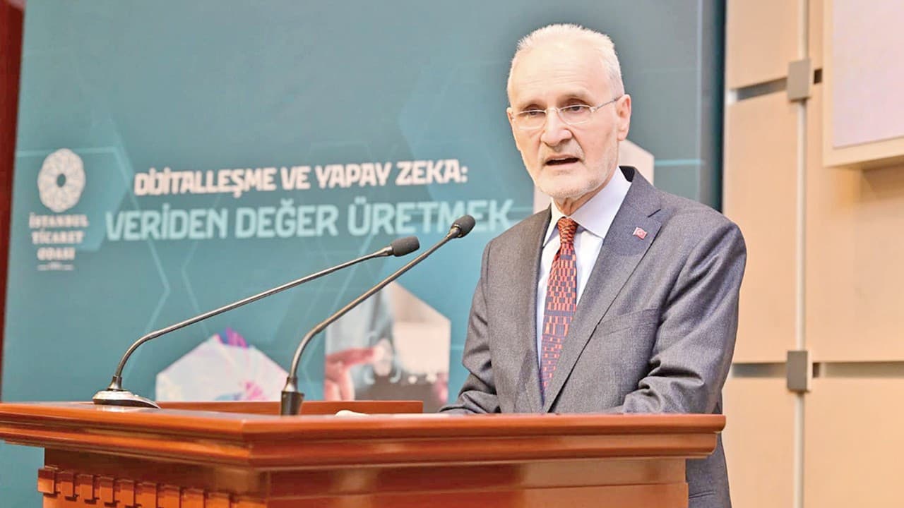 İTO Başkanı Şekib Avdagiç: Başkalarının dönüştüreceği bir varlık haline gelebilirsiniz