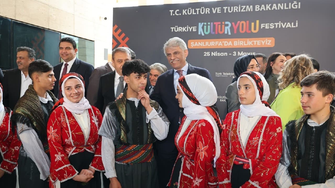 Mezopotamya’nın kalbinde büyük buluşma: Şanlıurfa Kültür Yolu Festivali başladı