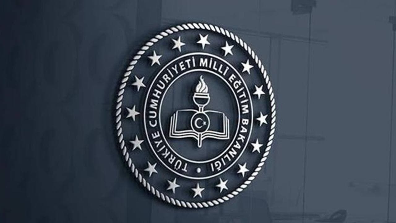 Milli Eğitim Bakan Yardımcısı görevden alındı