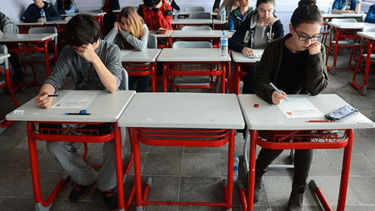 Yaz tatili tarihi: Okullar ne zaman kapanacak? İşte o tarih...