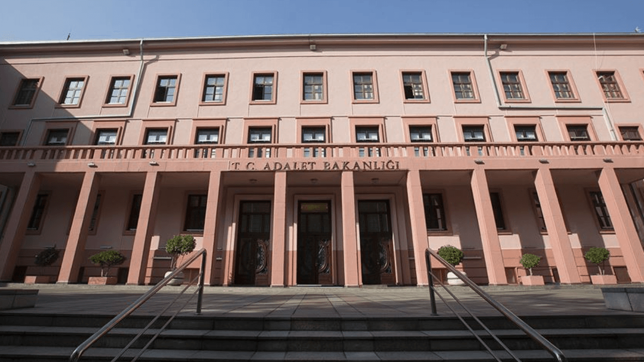 Adalet Bakanlığı zabıt katibi, infaz koruma memuru alımları ne zaman?