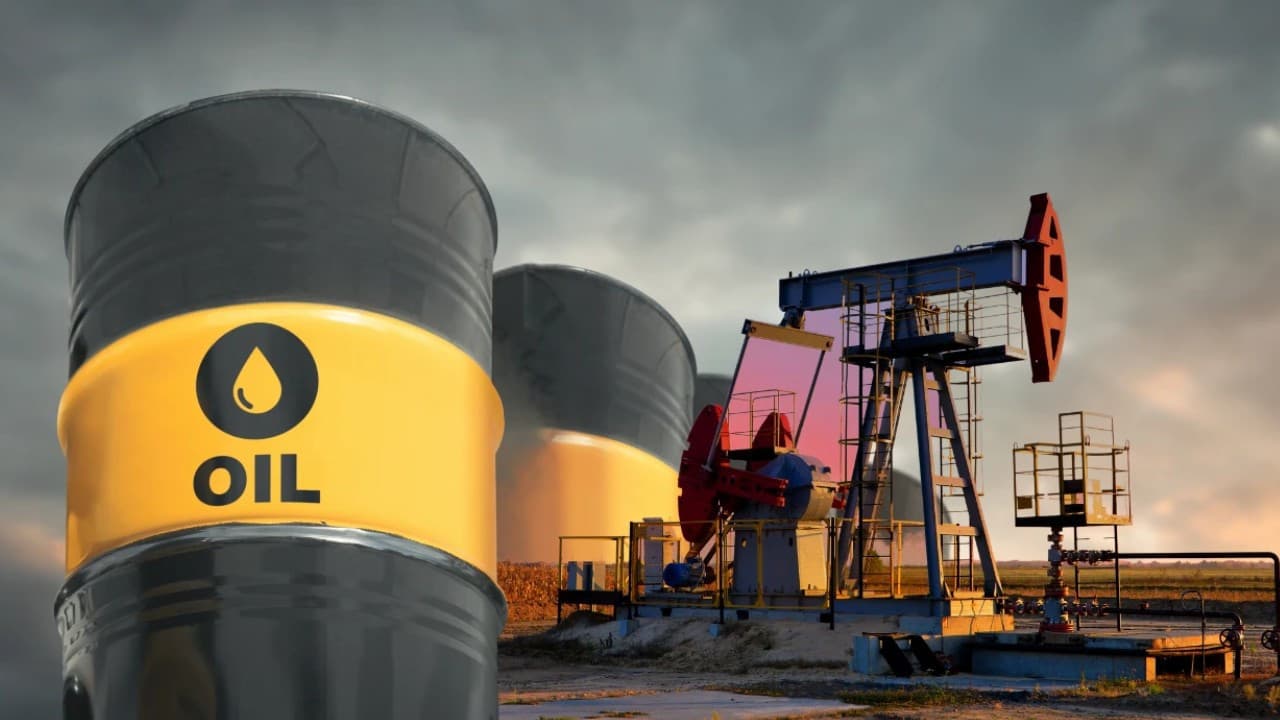 Petrolde kritik eşik: Stoklar son 8 yılın en düşük seviyesinde