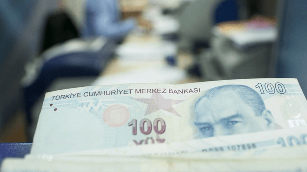 Bayram ikramiyesi tarihi belli oldu mu? Emekli ikramiyesi ne zaman yatacak?