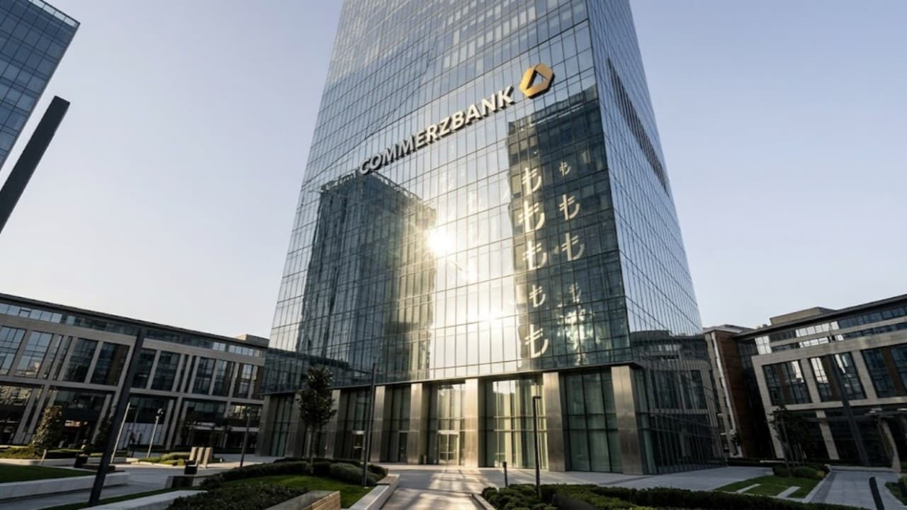 Commerzbank Türk Lirası raporunda enflasyon ve rezerv kaybı risklerini inceledi