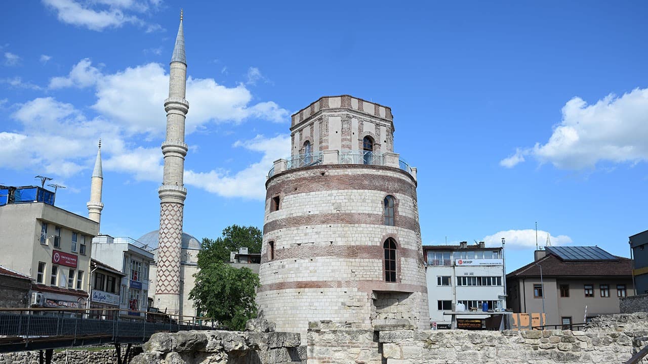 Makedon Kulesi restorasyonu tamamlandı, ziyarete açılıyor
