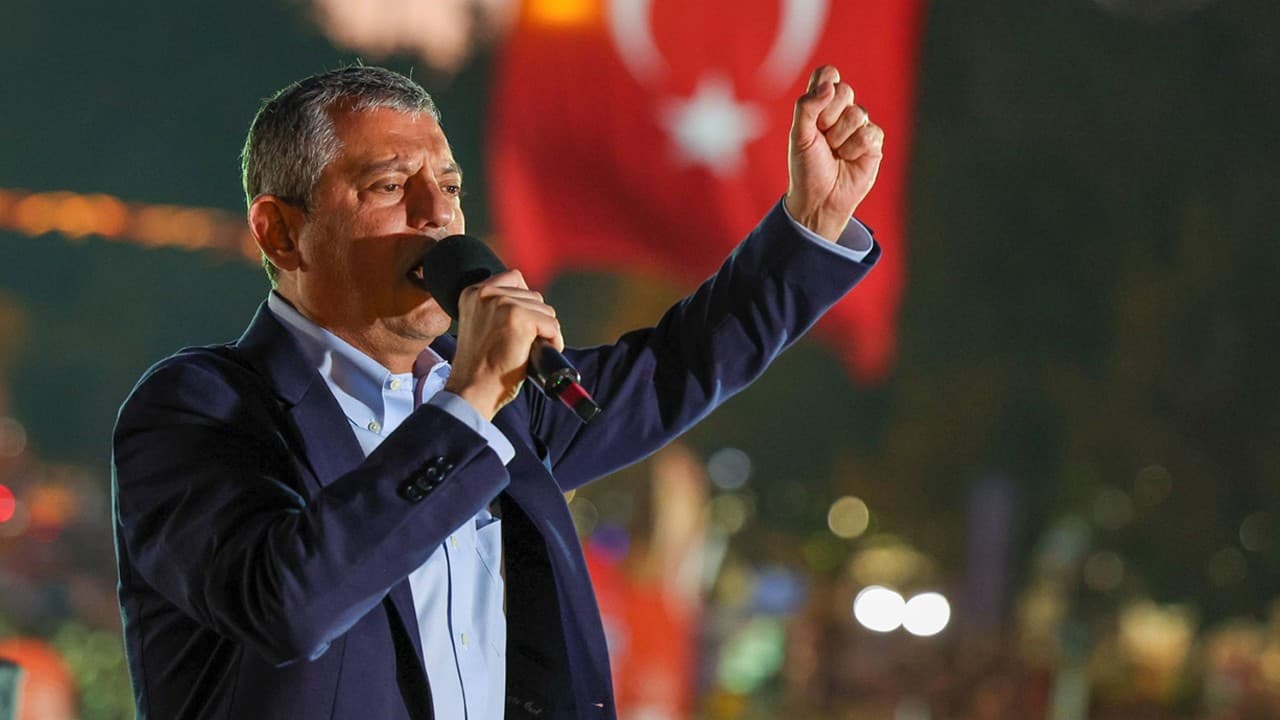 Özgür Özel'den vatandaşlara sandık çağrısı