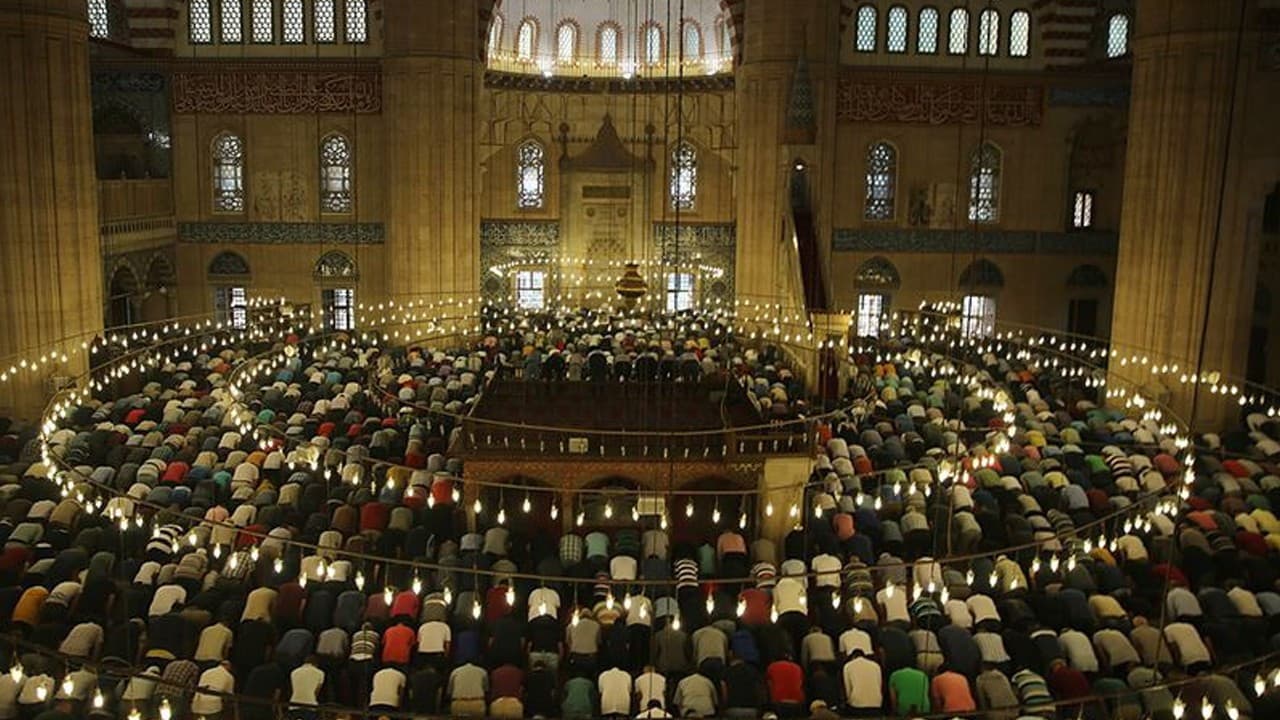 2026 İstanbul Kurban Bayramı namazı saati belirlendi
