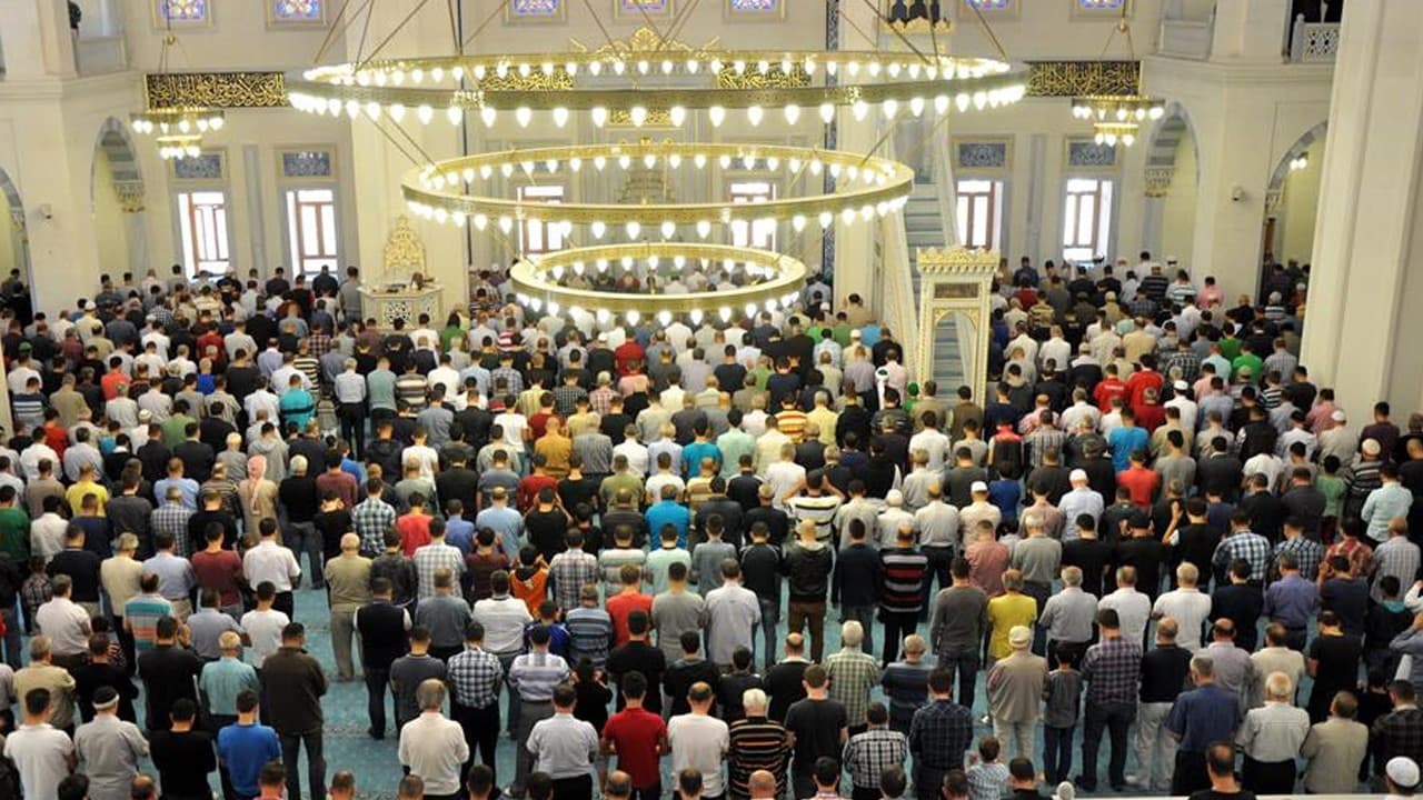 Antalya'da Kurban Bayramı namazı saati belirlendi