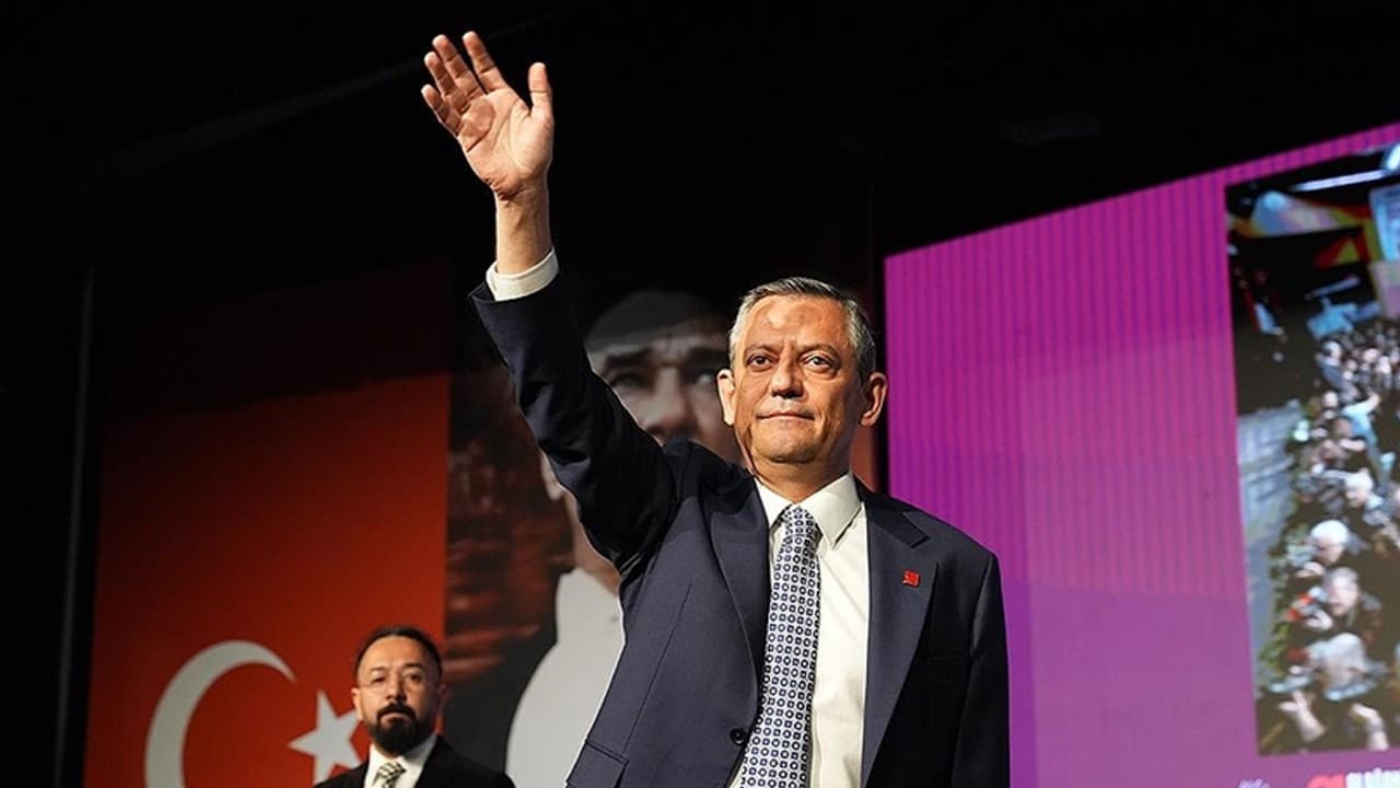 Özgür Özel, halkla büyük bir bayramlaşma gerçekleştirecek